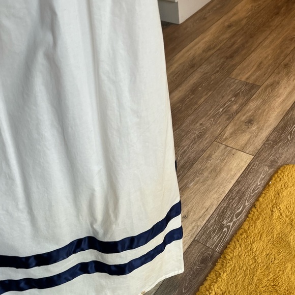 1980’s Lindsey Blake nightgown and robe set - Picture 9 of 15